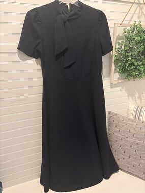 Tie-Neck Short Sleeve Midi Dress in Navy